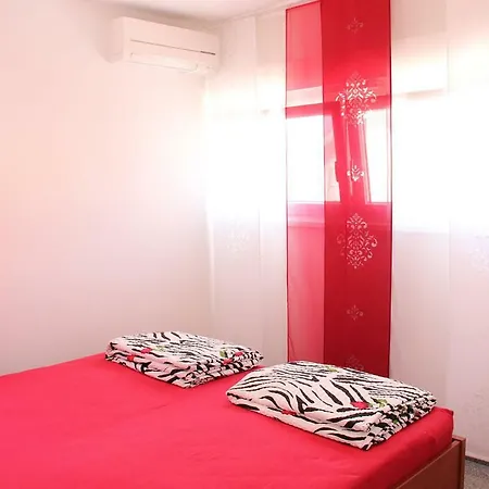 Mulo Apartment *