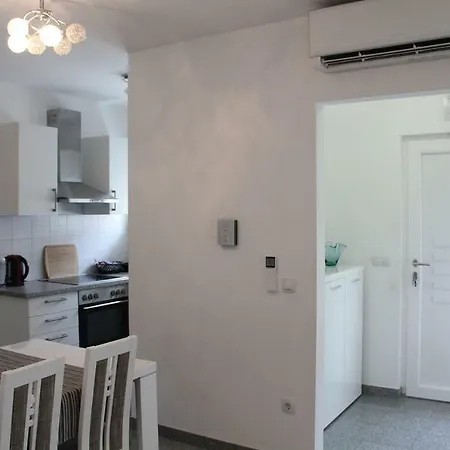 Mulo Apartment *